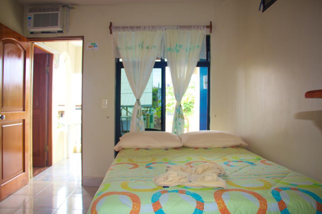 Hostal Nathaly Puerto Baquerizo Moreno Pokoj fotografie