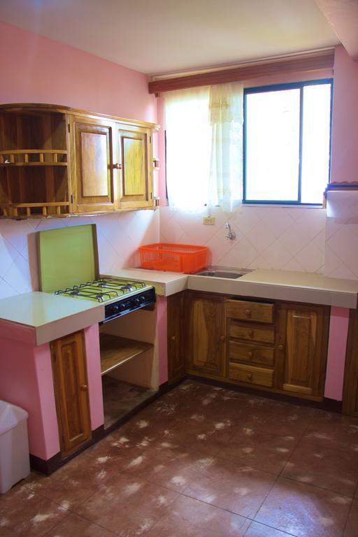 Hostal Nathaly Puerto Baquerizo Moreno Pokoj fotografie
